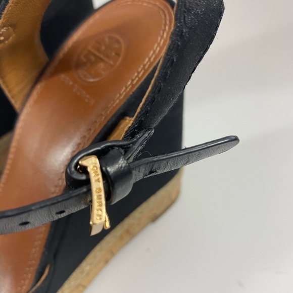 Tory Burch Women’s Black Penny Wedge Sandal - Picture 8 of 15